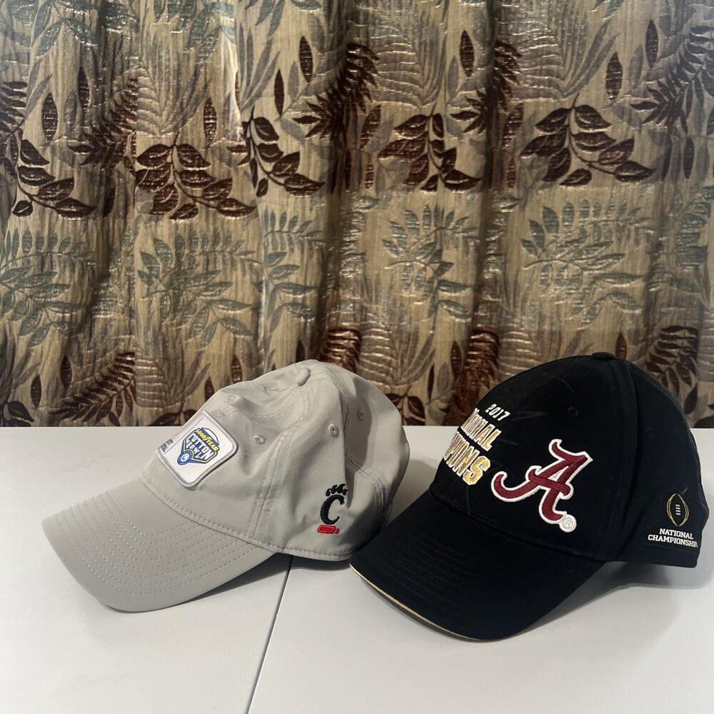 Lot of Alabama Crimson Tide NCAA Hats Adjustable Perfect For The Bama Fans!